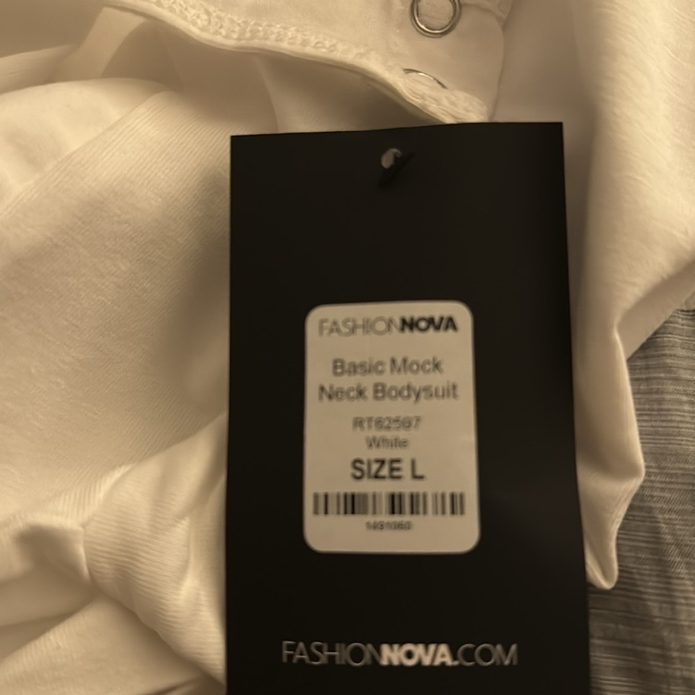 Basic Mock Neck Bodysuit - White - Picture 2 of 3